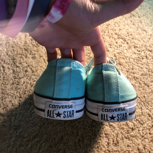 converse - Picture 2 of 4